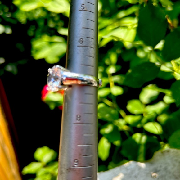 ELLE Crystal 925 cocktail ring - Picture 7 of 8